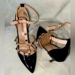 Black tarta caliente heels